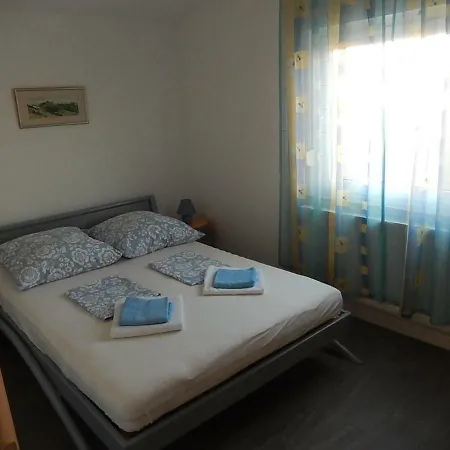 Διαμέρισμα Wunderschone Moderne Auf *