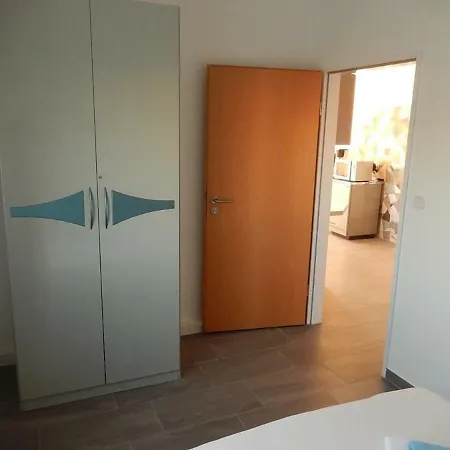 Διαμέρισμα Wunderschone Moderne Auf